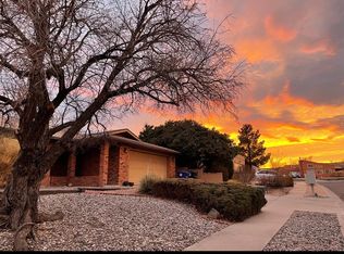 5314 Vicksburg Dr NW, Albuquerque, NM 87120