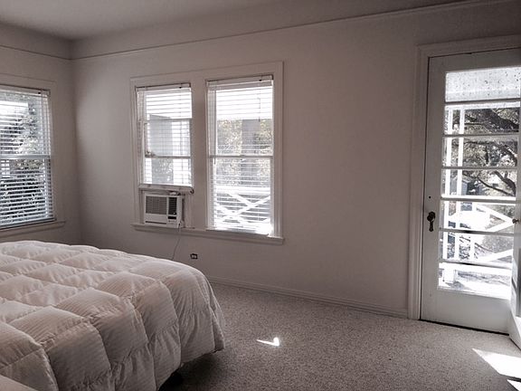 2nd image of 239 Tuxedo Ave