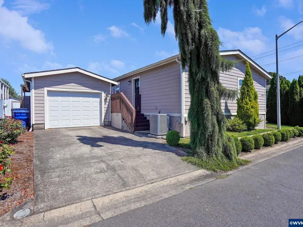 4987 Wind Spring Way NE #28, Salem, OR 97301