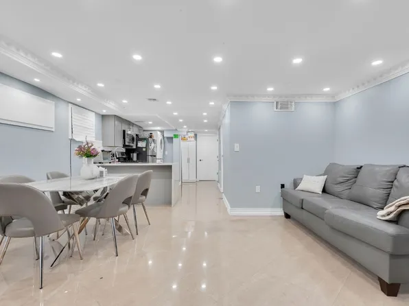 1980 East 8th Street image 16 of 31