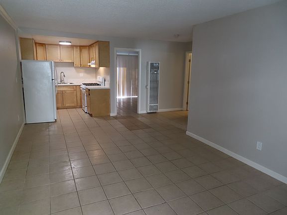 2nd image of 4324 51st St #2
