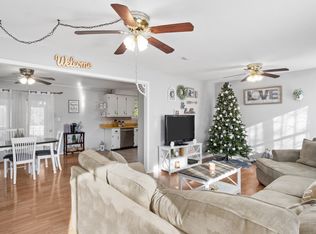 1560 Armistead Dr, Clarksville, TN 37042