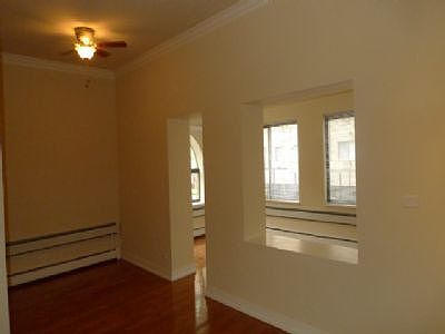 2nd image of 5715 N Kenmore Ave APT 1B