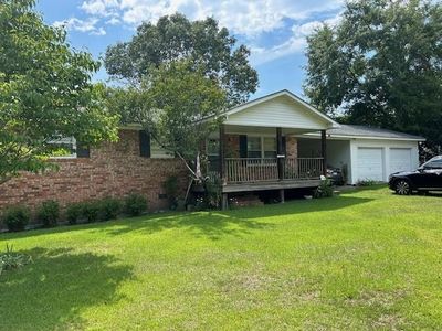 1062 Santee Ave, Manning, SC, 29102
