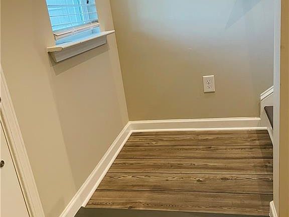 3rd image of 107 Wynn Way