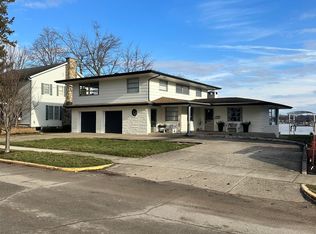 122 N Front St, Syracuse, IN 46567