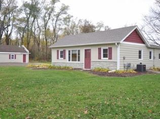 N9303 County Rd E, Mukwonago, WI 53149