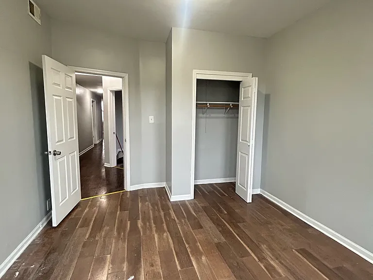 5938 S Calumet Ave #3 — Photo 7