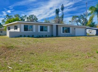 117 Oregon Rd N, Lehigh Acres, FL 33936