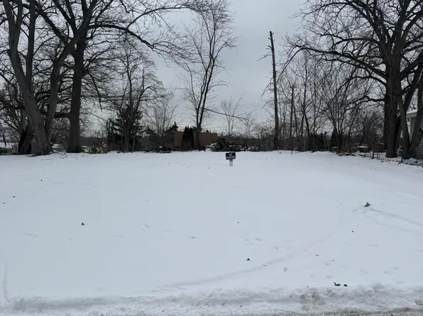 7204 W 133rd Ct, Cedar Lake, IN 46303