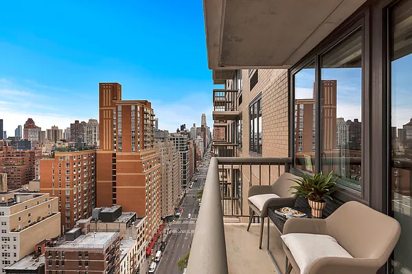 Sold by Douglas Elliman | media 2