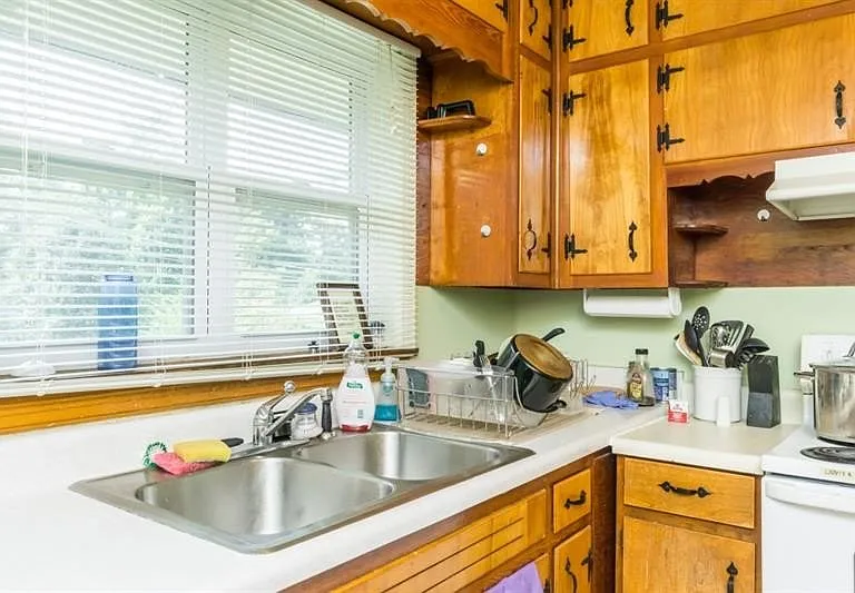 2790 Glenbriar Dr NE — Photo 15