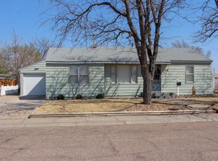 1308 Hattie St, Garden City, KS 67846