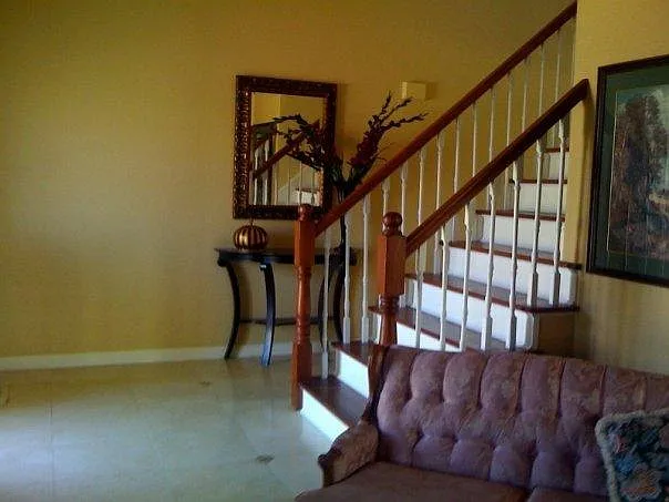 5048 Monaco Dr — Photo 3