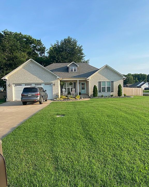 1st image of 123 Mesa Ln