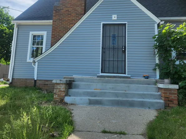 209 S Johnston Ave, Rockford, IL 61102