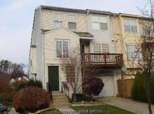 8102 Chapel Cove Dr, Laurel, MD 20707