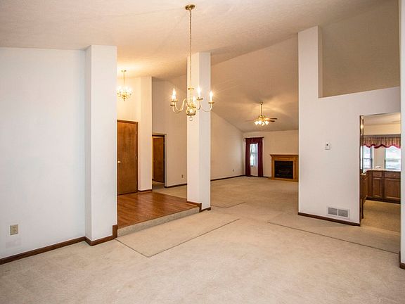 5th image of 4680 Windrow Dr