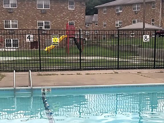 5th image of 835 Blooming Grove Tpke APT 3