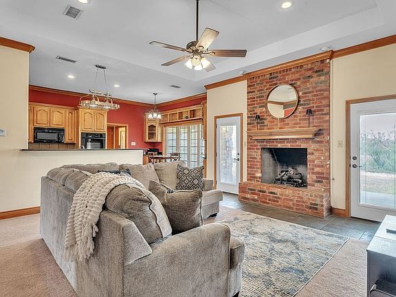 4th image of 1 Kiowa Cir