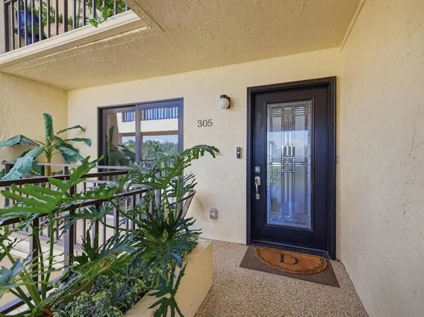 6460 MOURNING DOVE DRIVE #305, BRADENTON, FL 34210