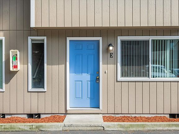 5th image of 4718 NE Hazel Dell Ave #4718A