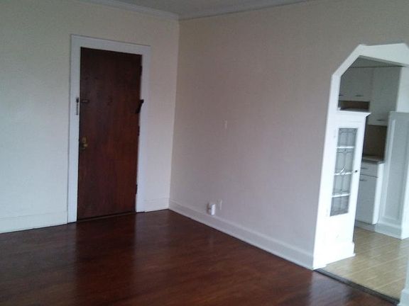 4th image of 3727 W 159th St APT 303