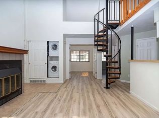 4781 White Rock Cir APT F, Boulder, CO 80301