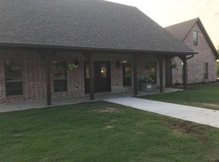 8934 Walker Rd, Marietta, OK 73448