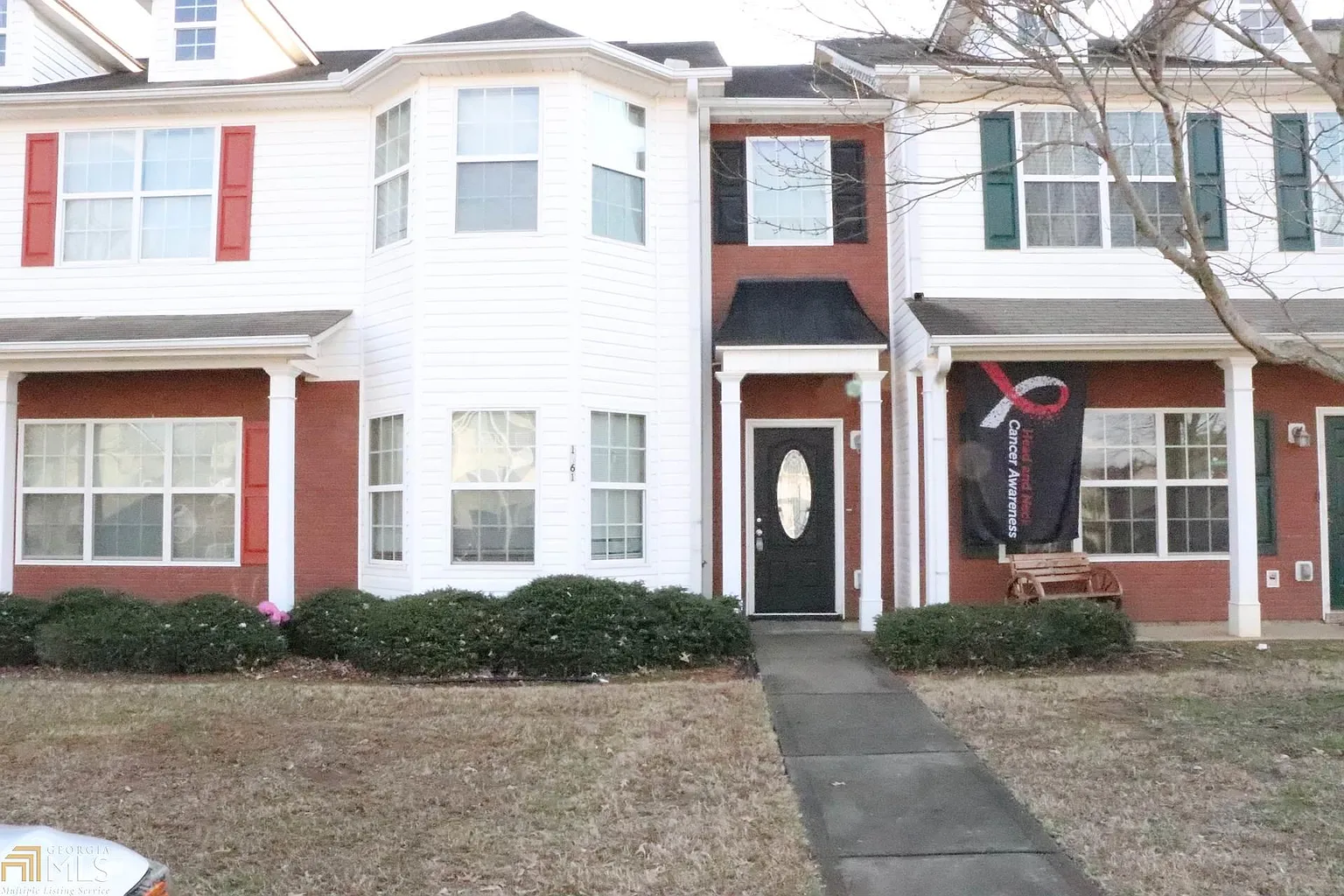1761 Glen View Way photo 1