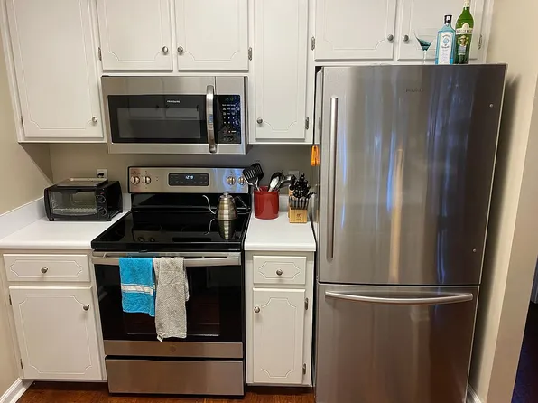 116 Woodmere Dr, Enterprise, AL 36330