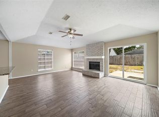 13411 Tara Oak Dr, Houston, TX 77065
