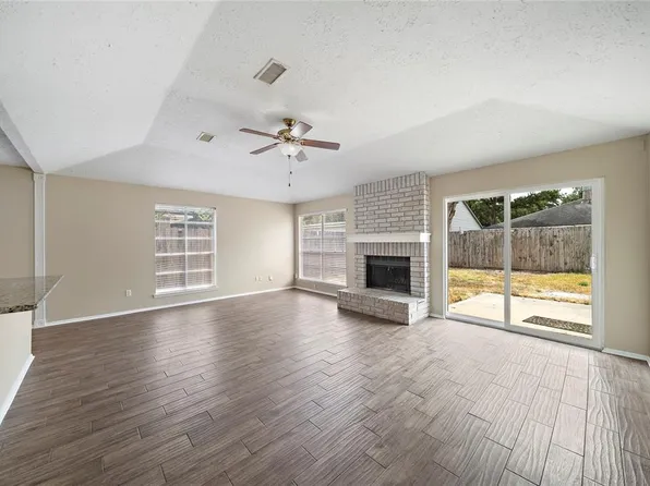 13411 Tara Oak Drive, Houston, TX 77065
