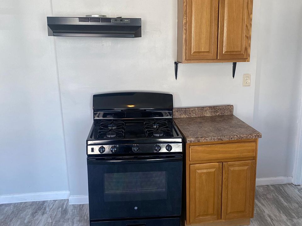 1st image of 119 Tremont Ave #1R