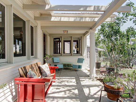 4th image of 713 N Avenue 53
