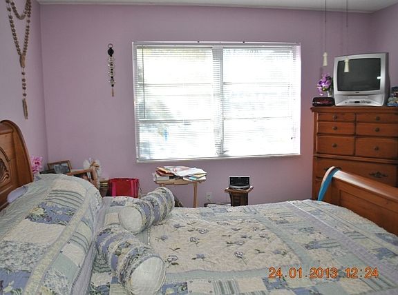 4th image of 8100 SW 24th St APT 204