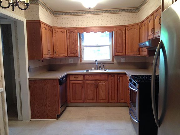 5th image of 432 Beach 131 St