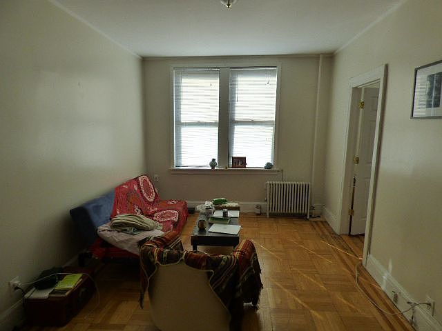 1st image of 2427 29th St #2F