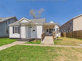 1409 W Main St, Milton, WV