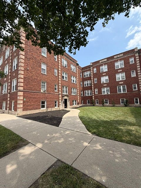 1st image of 4056 N Laporte Ave APT 1