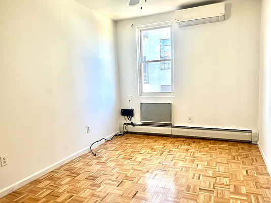 Rented by Compass | media 9