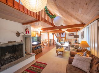 52 Upper Handle Rd, East Dover, VT 05356