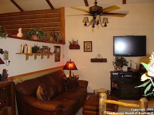 5th image of 1383 Alamo Drive
