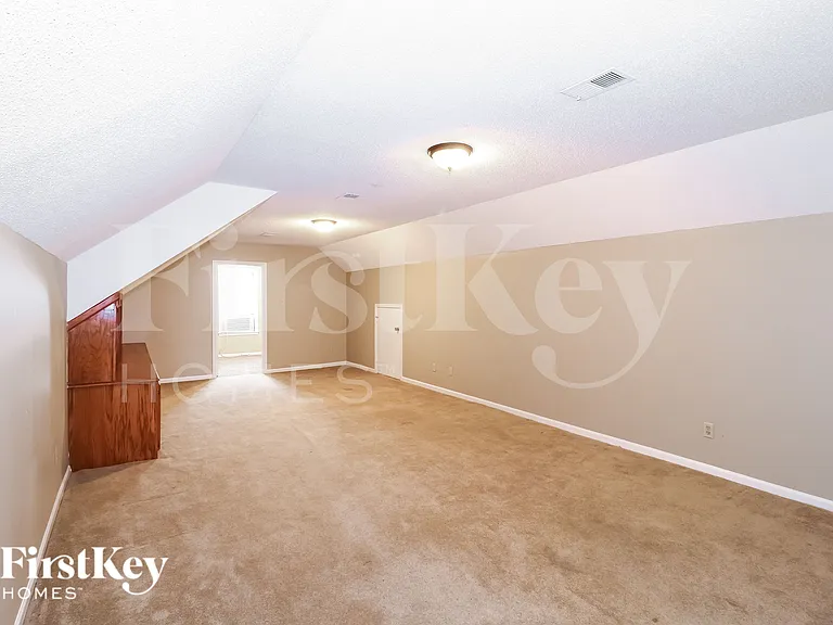 8093 Cinders Rd — Photo 7