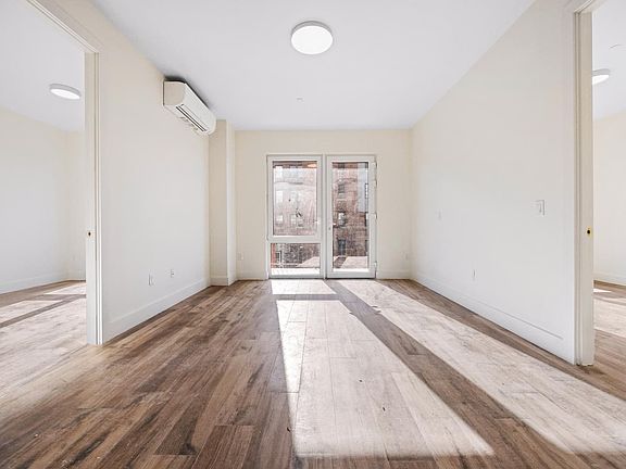 2nd image of 151 Hawthorne St #2R