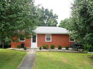 402 Cainwood Rd, Campbellsville, KY 42718