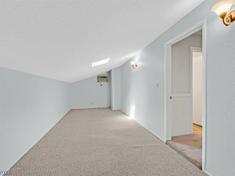 2238 Marlboro Dr — Photo 25