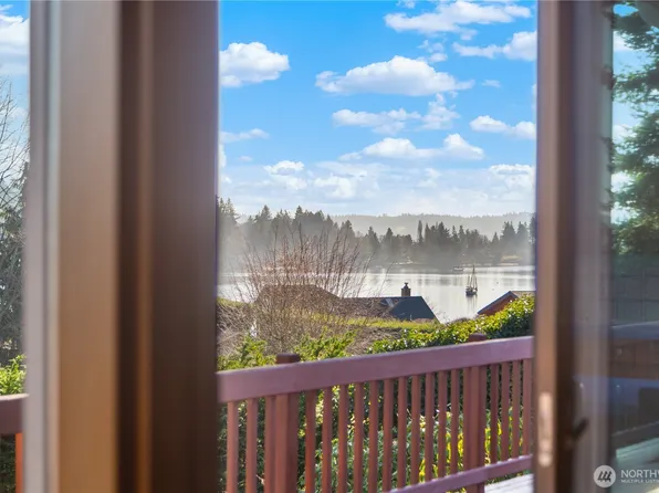 22516 100th Place SW, Vashon, WA 98070