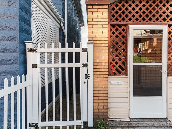4th image of 2292 Valera Ave