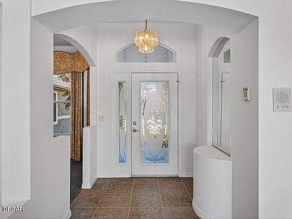 5th image of 6241 Saint Thomas Ct